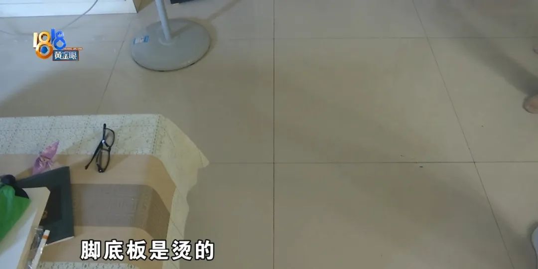 DƬ